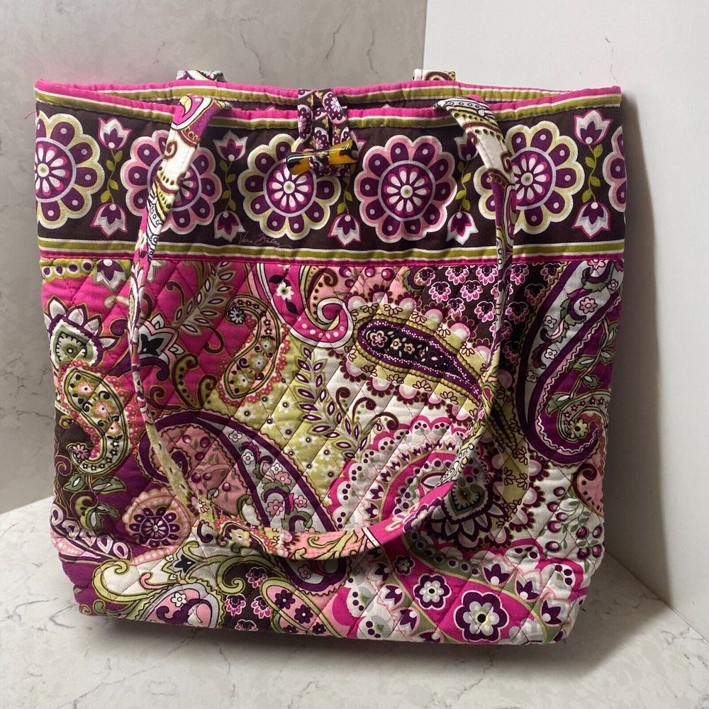 Vera Bradley Women's Multicolor Very Berry Paisley Quilted Tote Handbag Bag